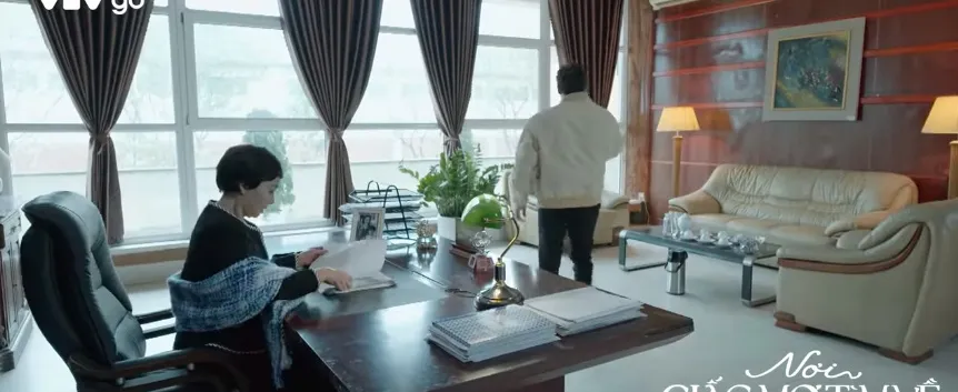 Nơi giấc mơ t&igrave;m về - Tập 4: Gia An bị người y&ecirc;u cũ gọi ch&aacute;y m&aacute;y - Ảnh 1.