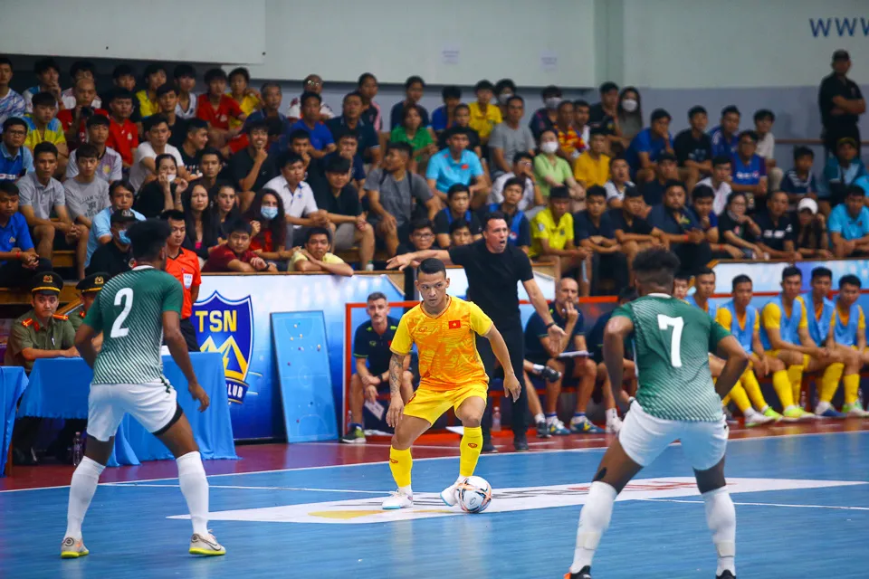 ĐT futsal Việt Nam thắng đậm ĐT futsal Quần đảo Solomon trong trận giao hữu lượt đi - Ảnh 1. ĐT futsal Việt Nam thắng đậm ĐT futsal Quần đảo Solomon trong trận giao hữu lượt đi - Ảnh 1.