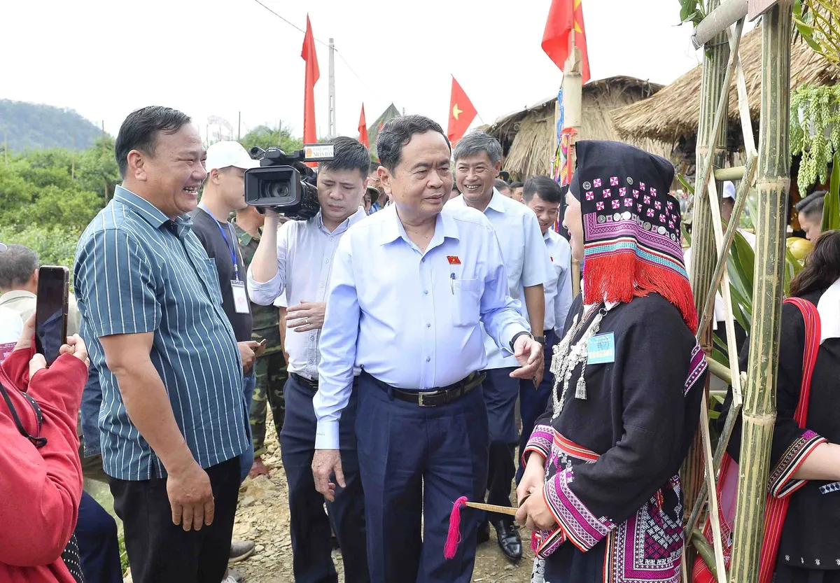 Huy động nguồn lực cho ph&aacute;t triển kinh tế - x&atilde; hội - Ảnh 1.