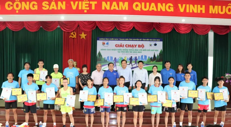 Thanh niên Bến Tre chung tay ứng phó với Biến đổi khí hậu - Ảnh 1.