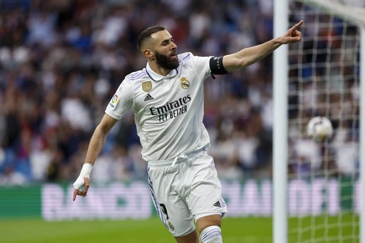 Karim Benzema c&oacute; thể chuyển tới thi đấu tại Ả Rập X&ecirc; &Uacute;t v&agrave;o m&ugrave;a h&egrave; n&agrave;y - Ảnh 1.