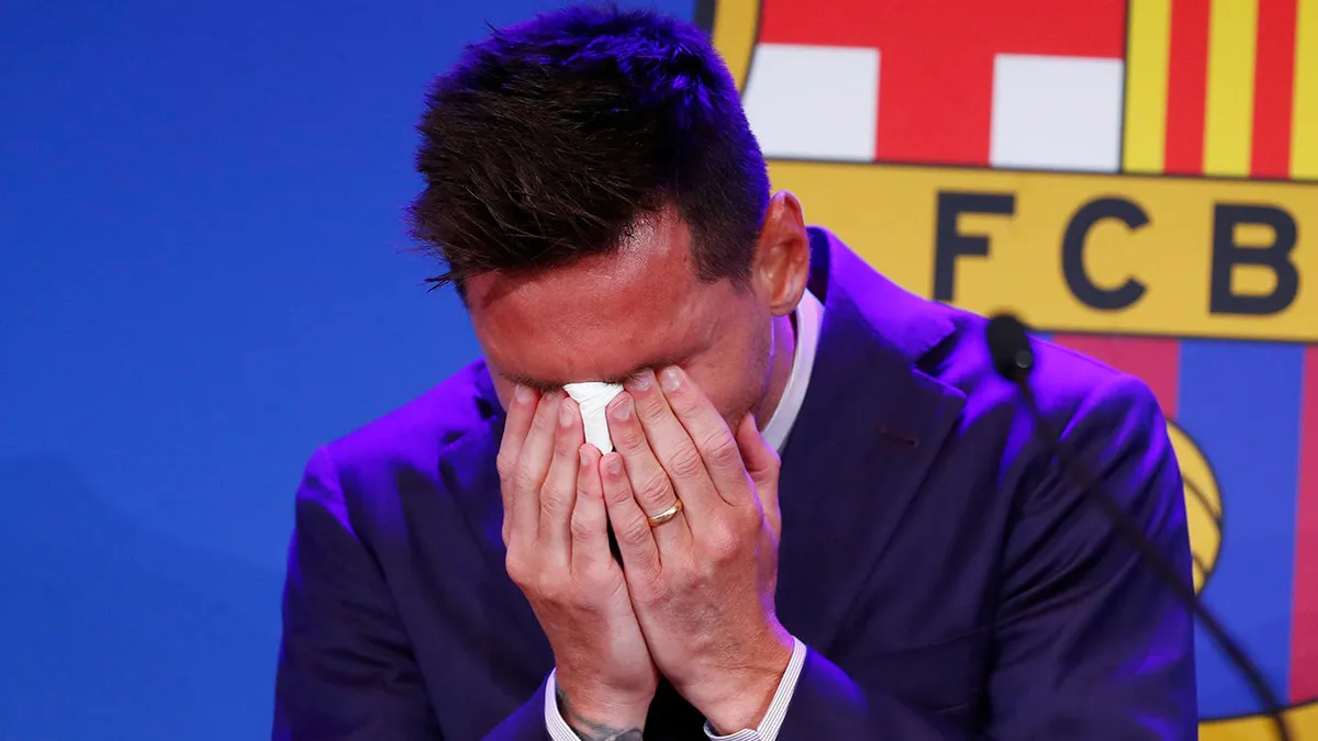 Xavi: Messi chắc chắn vẫn c&ograve;n đủ khả năng để n&acirc;ng tầm Barcelona - Ảnh 4.