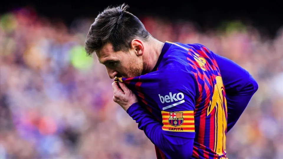 Xavi: Messi chắc chắn vẫn c&ograve;n đủ khả năng để n&acirc;ng tầm Barcelona - Ảnh 3.