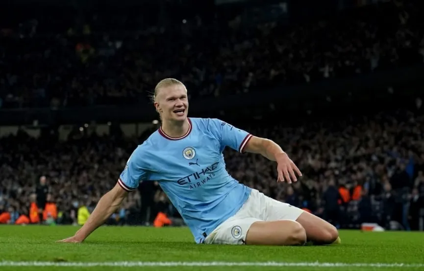 Manchester City và Liverpool cùng giành chiến thắng - Ảnh 1. Manchester City và Liverpool cùng giành chiến thắng - Ảnh 1.