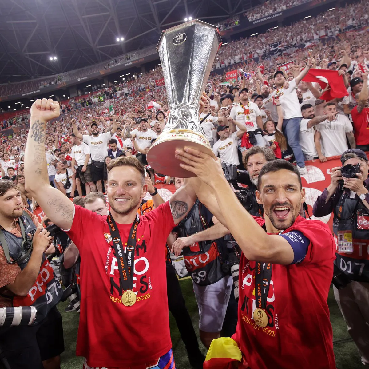 Đánh bại AS Roma, Sevilla vô địch Europa League mùa giải 2022 – 2023 - Ảnh 1. Đánh bại AS Roma, Sevilla vô địch Europa League mùa giải 2022 – 2023 - Ảnh 1.