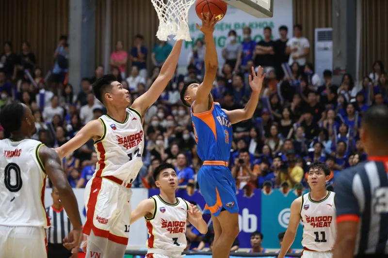 Saigon Heat giành chiến thắng ở ngày khai mạc VBA 2023   - Ảnh 2.