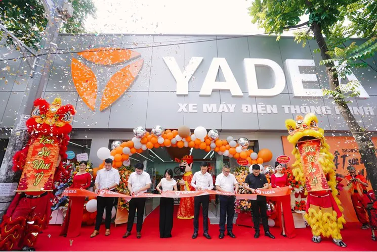 Yadea khai trương showroom đầu ti&ecirc;n theo ti&ecirc;u chuẩn mới tại Việt Nam - Ảnh 1.