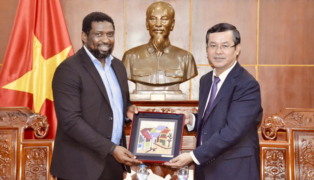 Việt Nam đề nghị Nam Phi hợp tác trao đổi học bổng - Ảnh 2. Việt Nam đề nghị Nam Phi hợp tác trao đổi học bổng - Ảnh 2.