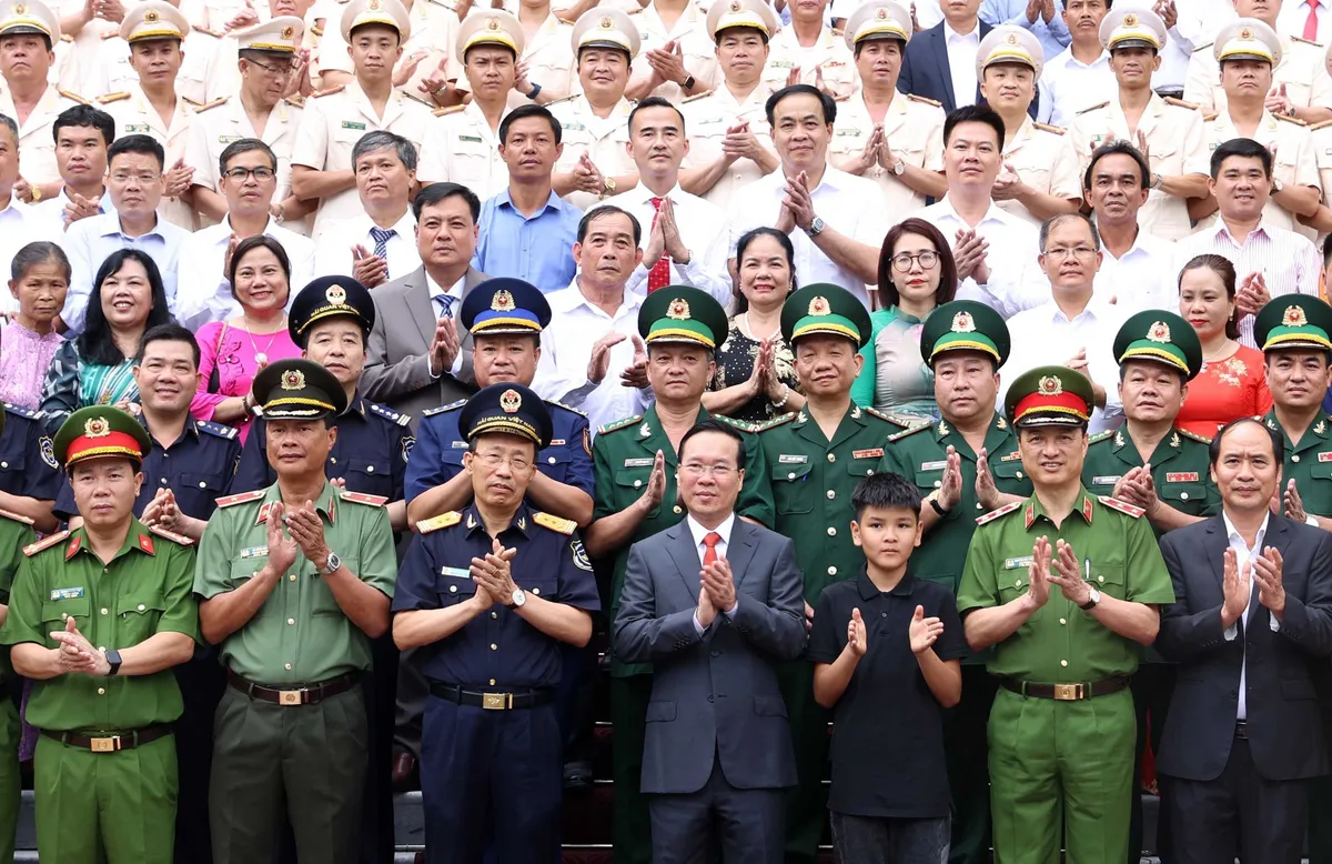 Chủ tịch nước Võ Văn Thưởng: Không khoan nhượng với tội phạm ma túy - Ảnh 1.