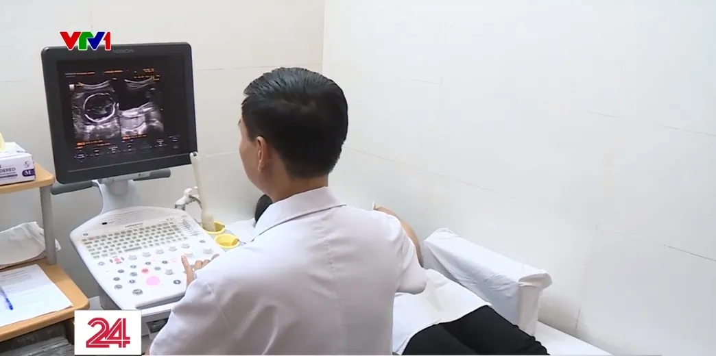 Y&ecirc;u sớm: Hậu quả của những tư duy lệch lạc về giới t&iacute;nh - Ảnh 2.