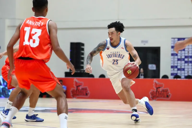 VBA 2023 - Game 8: Thêm 1 chiến thắng nữa cho Hanoi Buffaloes - Ảnh 3. VBA 2023 - Game 8: Thêm 1 chiến thắng nữa cho Hanoi Buffaloes - Ảnh 3.