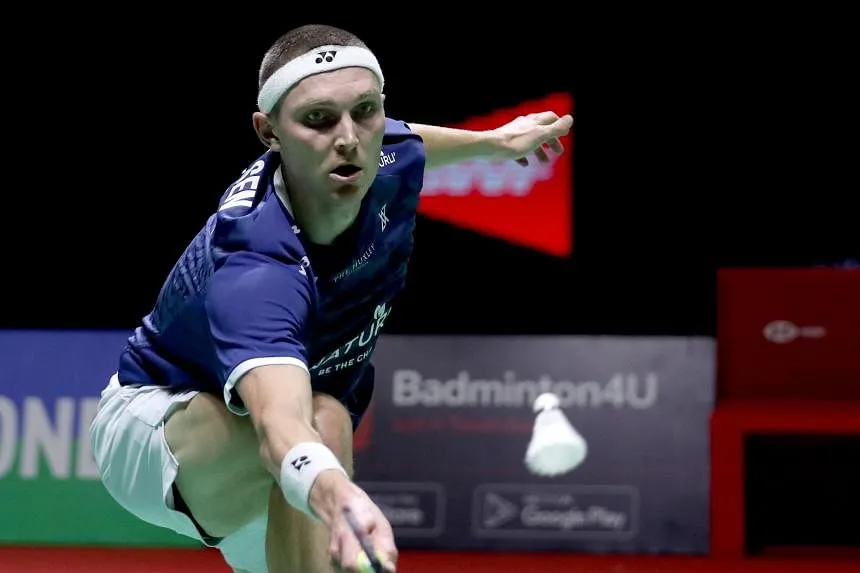 Viktor Axelsen vào chung kết giải cầu lông Indonesia mở rộng - Ảnh 1. Viktor Axelsen vào chung kết giải cầu lông Indonesia mở rộng - Ảnh 1.