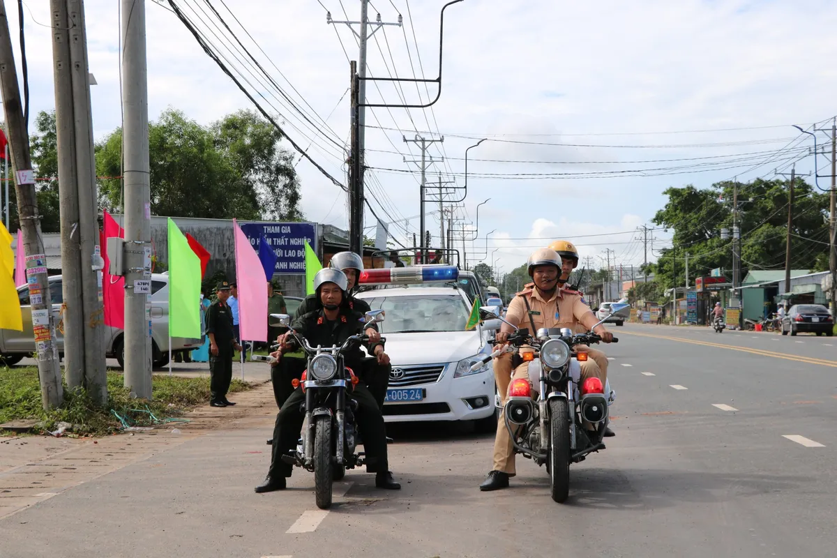 Ra mắt Đại đội Cảnh s&aacute;t cơ động thuộc Ph&ograve;ng Cảnh s&aacute;t cơ động Ph&uacute; Quốc - Ảnh 2.