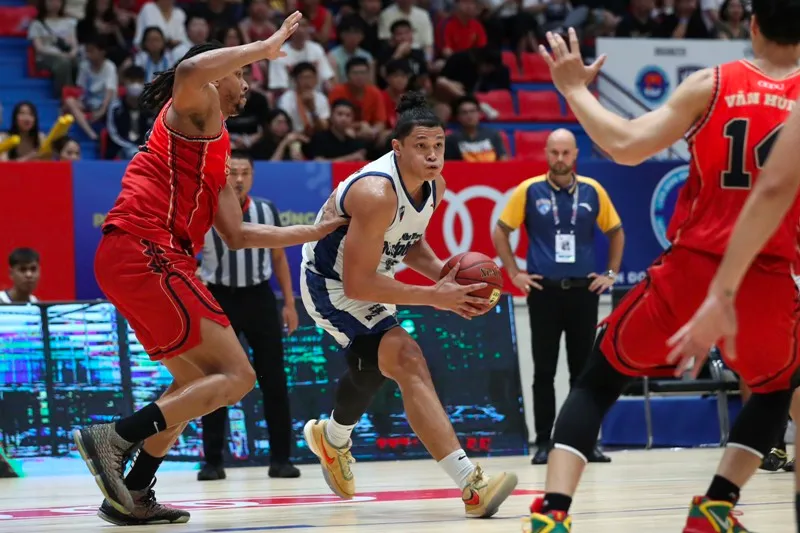 VBA 2023 - Game 10: Chiến thắng bất ngờ của Nha Trang Dolphins - Ảnh 2. VBA 2023 - Game 10: Chiến thắng bất ngờ của Nha Trang Dolphins - Ảnh 2.