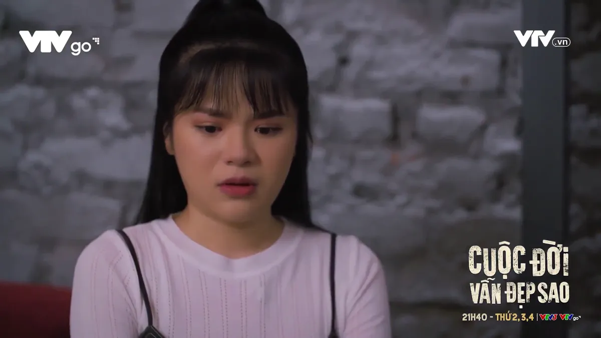 Cuộc đời vẫn đẹp sao - Tập 36: Nga xin tiền mẹ gi&uacute;p Thạch - Ảnh 2.