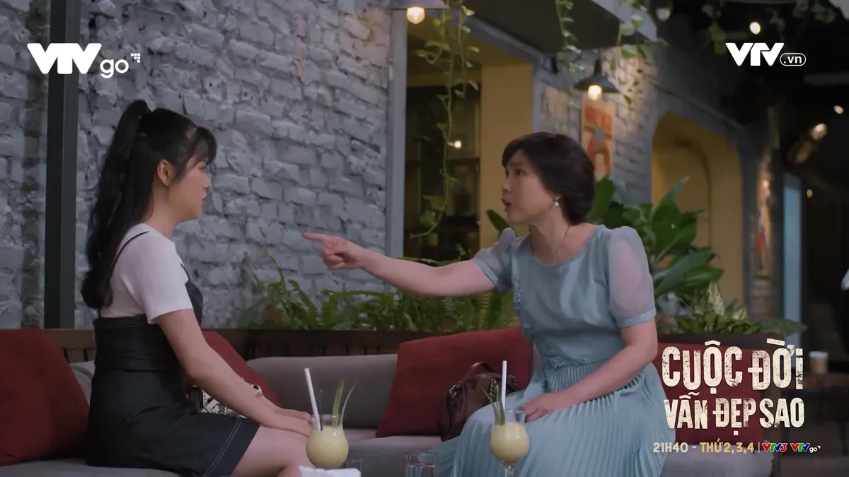 Cuộc đời vẫn đẹp sao - Tập 36: Nga xin tiền mẹ gi&uacute;p Thạch - Ảnh 3.