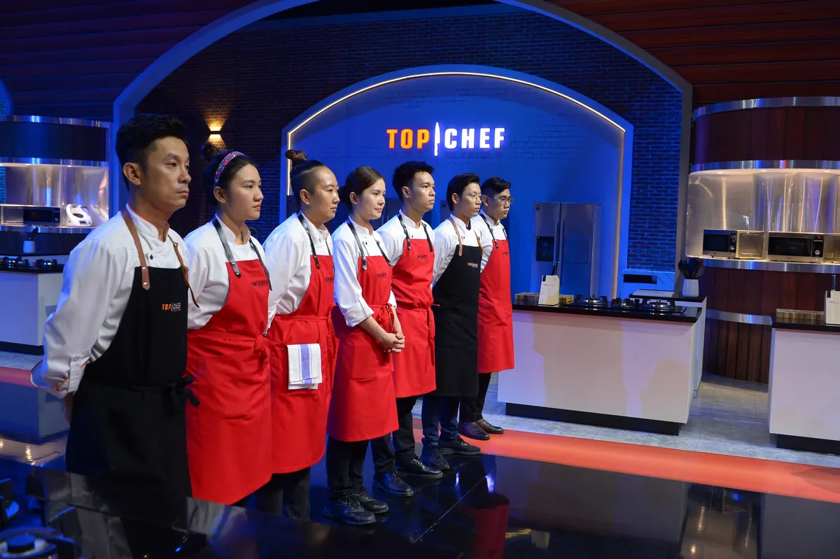 Top Chef Việt Nam 2023 - Tập 3: Thử thách nấu món phở ăn không dùng đũa, 2 đầu bếp gói dao ra về - Ảnh 12.