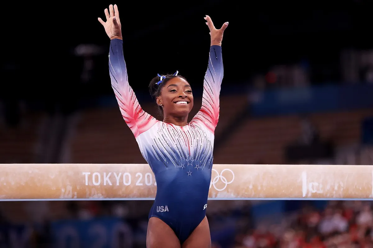 Simone Biles trở lại thi đấu lần đầu tiên sau Olympic Tokyo - Ảnh 1. Simone Biles trở lại thi đấu lần đầu tiên sau Olympic Tokyo - Ảnh 1.