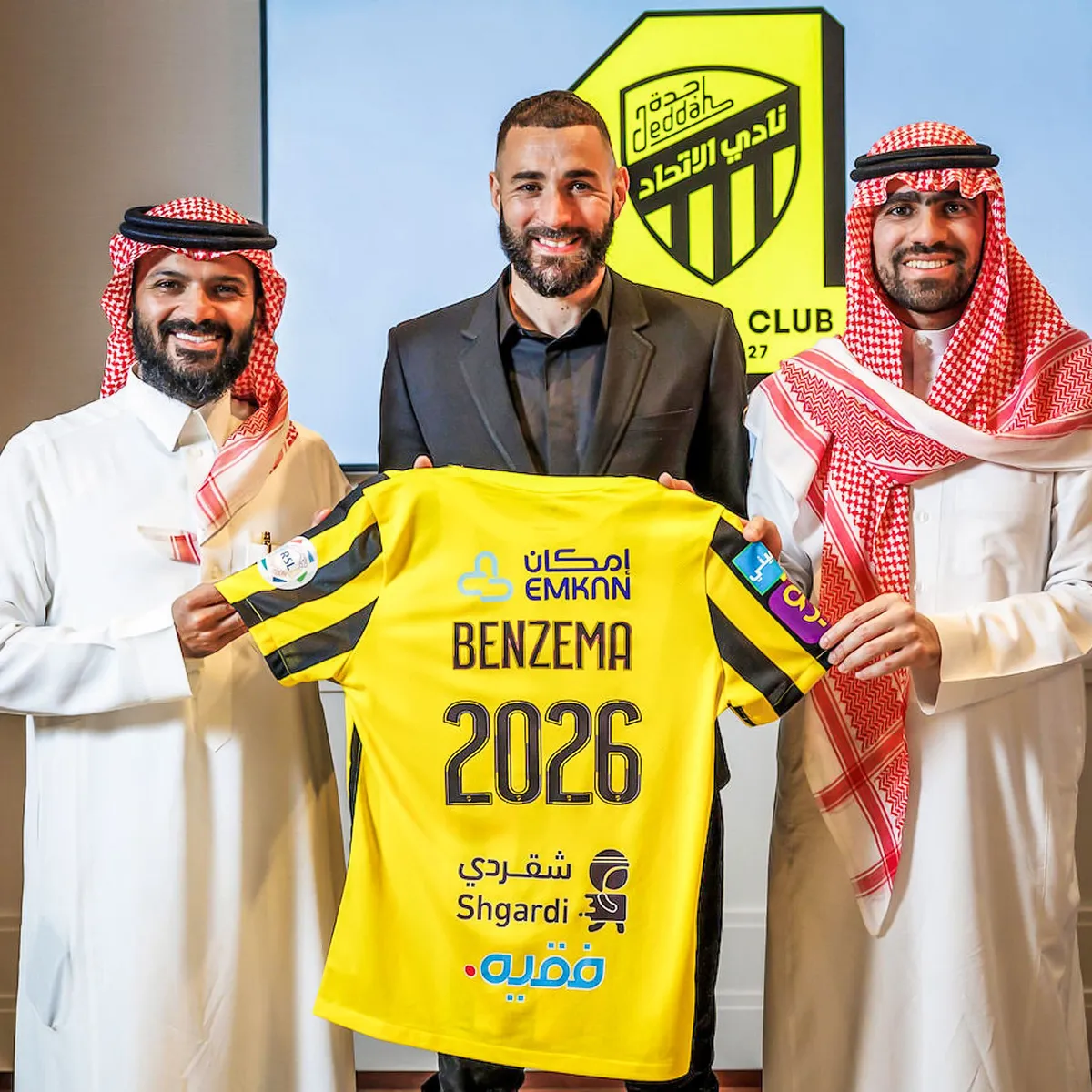 Karim Benzema chính thức gia nhập Al Ittihad - Ảnh 1. Karim Benzema chính thức gia nhập Al Ittihad - Ảnh 1.