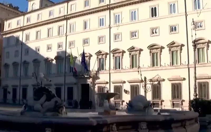 Khoảng c&aacute;ch lớn trong vấn đề tiếp cận năng lượng - Ảnh 3.