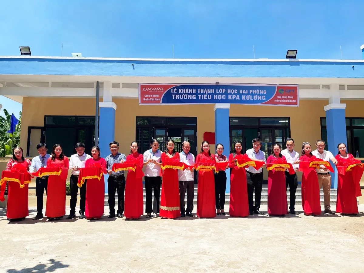 Lễ khánh thành trường Tiểu học KPa KơLơng do Draho tài trợ - Ảnh 1.