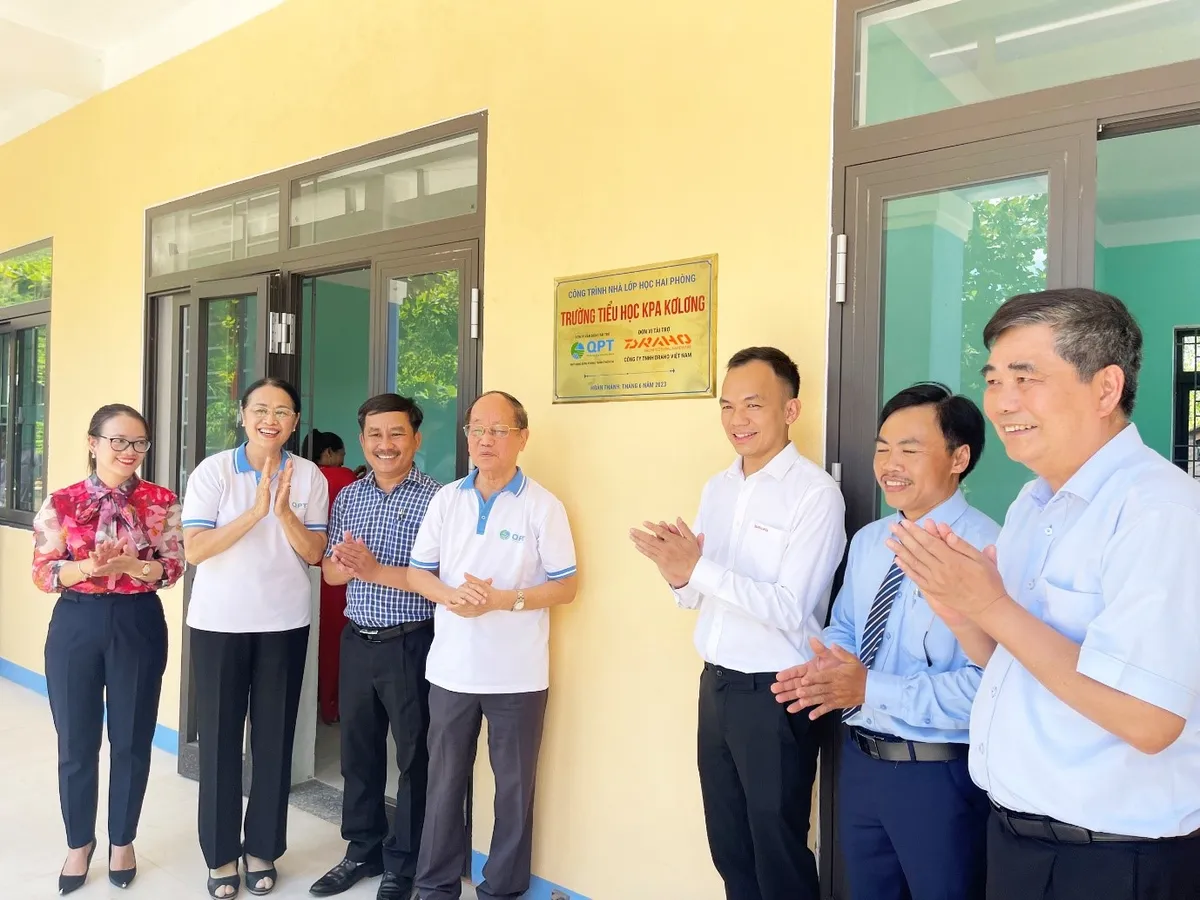 Lễ khánh thành trường Tiểu học KPa KơLơng do Draho tài trợ - Ảnh 4.