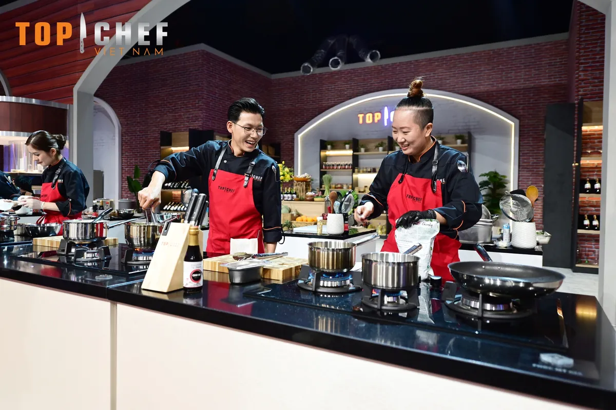 Top Chef Việt Nam - Tập 5: Đổ gục trước 5 món ăn lấy cảm hứng từ Hoa hậu H’Hen Niê và Ngọc Châu - Ảnh 4.