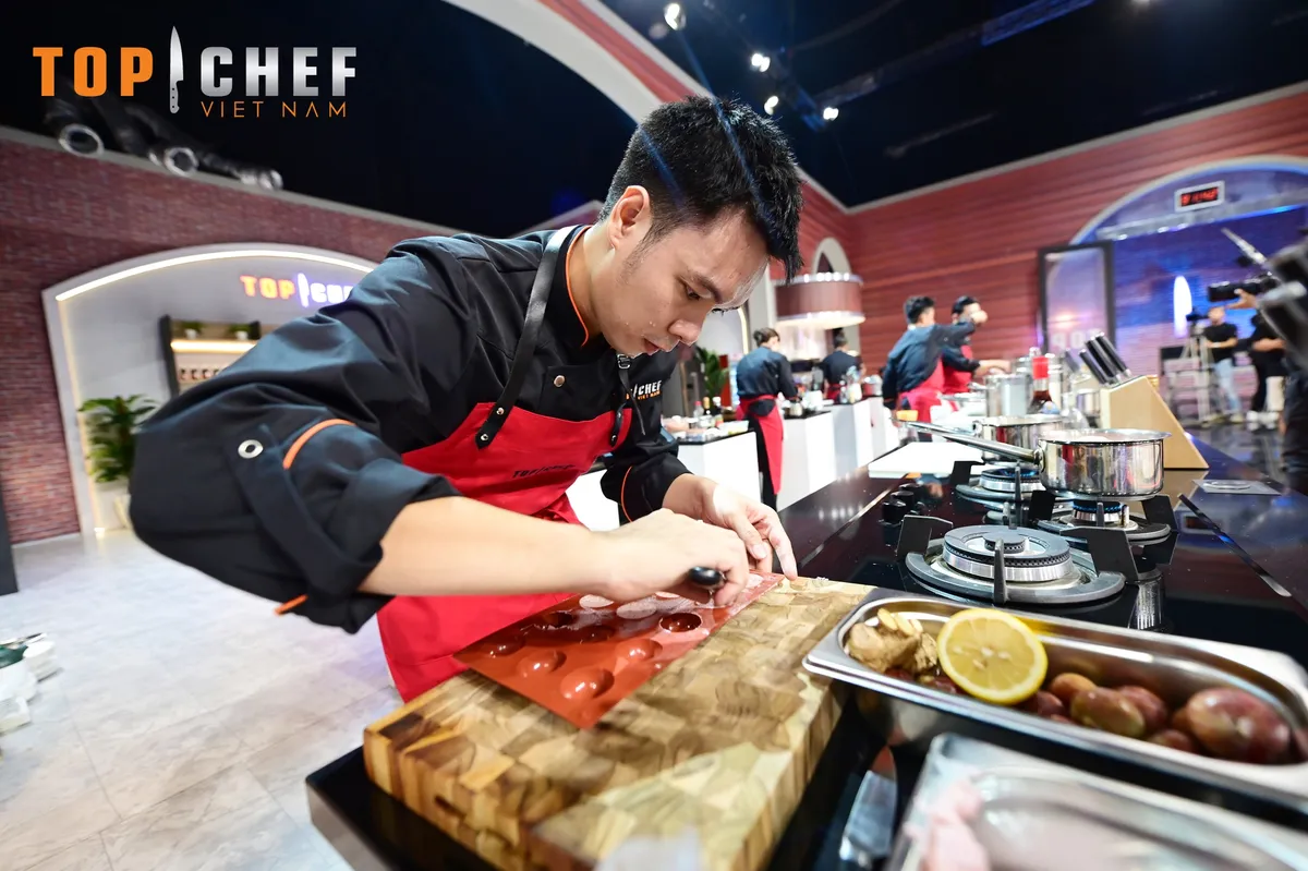 Top Chef Việt Nam - Tập 5: Đổ gục trước 5 món ăn lấy cảm hứng từ Hoa hậu H’Hen Niê và Ngọc Châu - Ảnh 5.