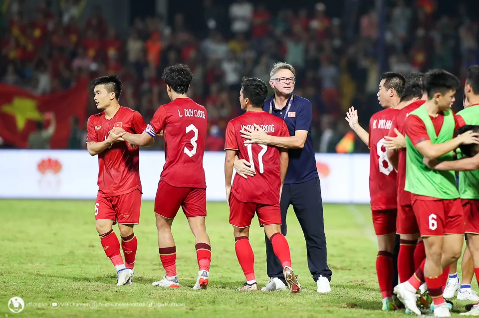 Các cầu thủ U20 Việt Nam được tạo điều kiện tham dự Asiad 19 và giải U23 Đông Nam Á 2023 - Ảnh 1. Các cầu thủ U20 Việt Nam được tạo điều kiện tham dự Asiad 19 và giải U23 Đông Nam Á 2023 - Ảnh 1.