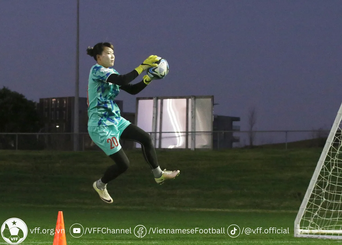 FIFA cung cấp các trang thiết bị phục vụ thi đấu tới ĐT nữ Việt Nam - Ảnh 5. FIFA cung cấp các trang thiết bị phục vụ thi đấu tới ĐT nữ Việt Nam - Ảnh 5.