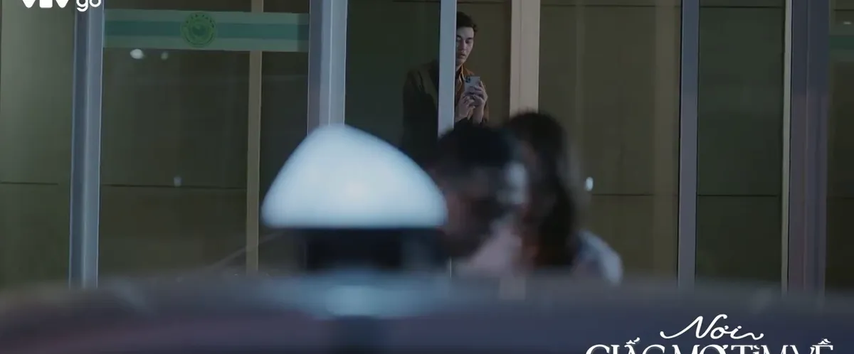 Nơi giấc mơ t&igrave;m về - Tập 34: Tr&iacute; ph&aacute;t hiện &ocirc;ng K&igrave;nh c&oacute; người t&igrave;nh trẻ - Ảnh 2.