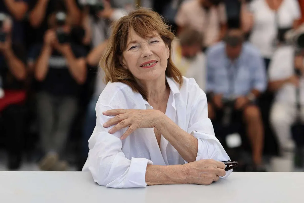 Biểu tượng thời trang Jane Birkin qua đời ở tuổi 76 - Ảnh 1.