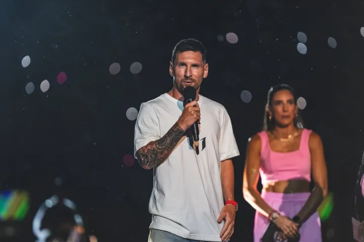 Messi ra mắt Inter Miami - Ảnh 3.