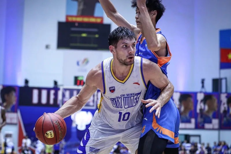 VBA 2023 - Game 31: Chiến thắng sít sao, nhưng vậy là đủ - Ảnh 3. VBA 2023 - Game 31: Chiến thắng sít sao, nhưng vậy là đủ - Ảnh 3.