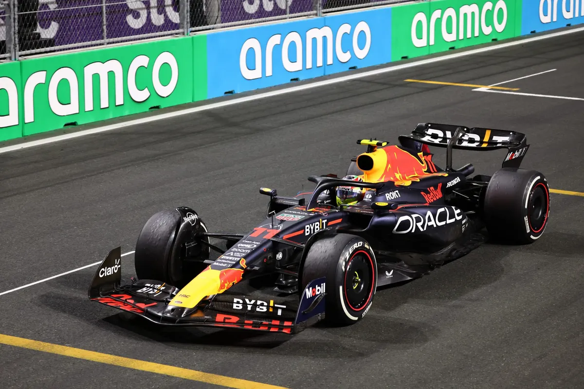 F1 | Đội Red Bull ph&aacute; kỷ lục k&eacute;o d&agrave;i 35 năm của McLaren - Ảnh 1.