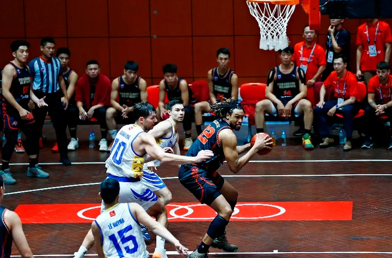 VBA 2023 - Game 34: Cuộc đua vẫn tiếp tục - Ảnh 1. VBA 2023 - Game 34: Cuộc đua vẫn tiếp tục - Ảnh 1.