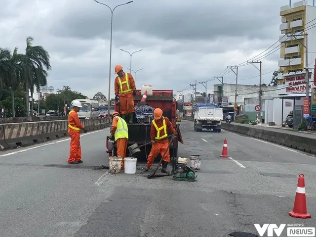 Đồng Nai: Khắc phục tình trạng xuống cấp nghiêm trọng trên Quốc lộ 51 - Ảnh 11.