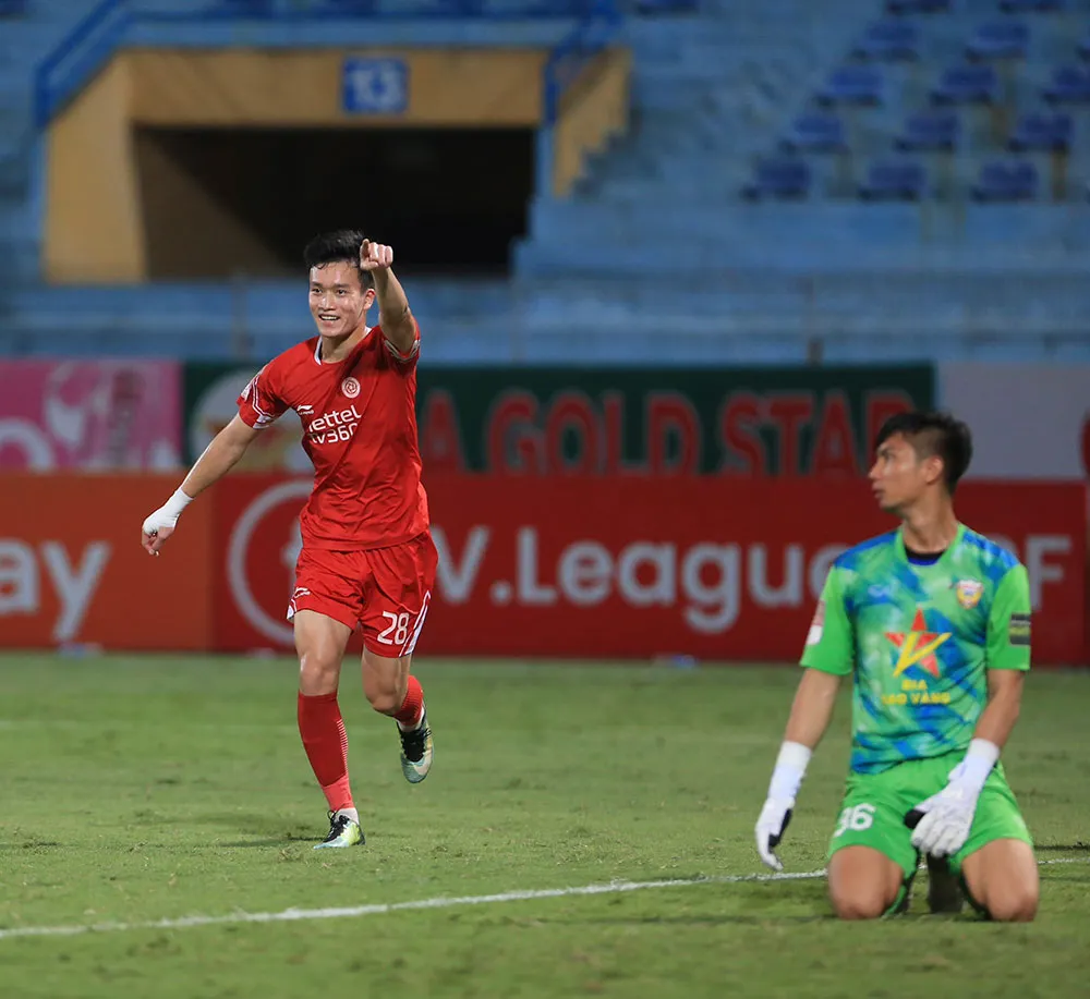 Vòng 3 GĐ 2 V.League 2023 | Viettel thắng ấn tượng, Thanh Hóa tạm vươn lên dẫn đầu - Ảnh 1. Vòng 3 GĐ 2 V.League 2023 | Viettel thắng ấn tượng, Thanh Hóa tạm vươn lên dẫn đầu - Ảnh 1.