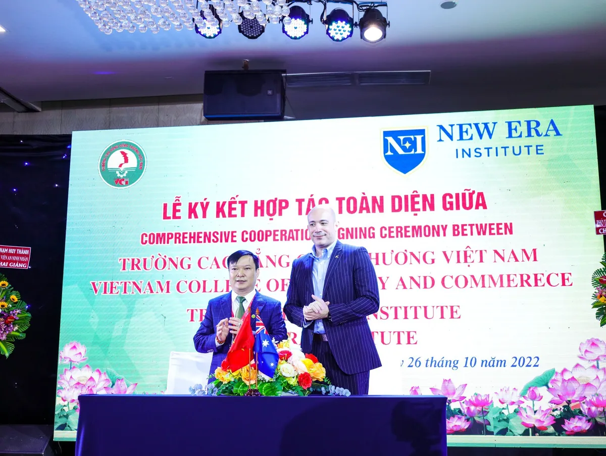 Trường Cao đẳng Công thương Việt Nam tuyển sinh năm 2023 - Ảnh 1.