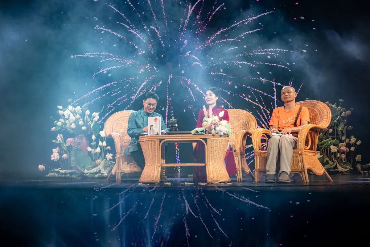 &ldquo;Sống như b&ocirc;ng ph&aacute;o hoa&rdquo; truyền cảm hứng về &yacute; nghĩa sống - Ảnh 3.