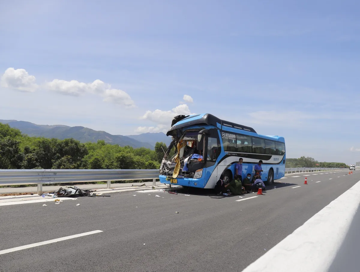 Tai nạn giao thông trên cao tốc Nha Trang - Cam Lâm: 6 người bị thương đều đã xuất viện - Ảnh 1.