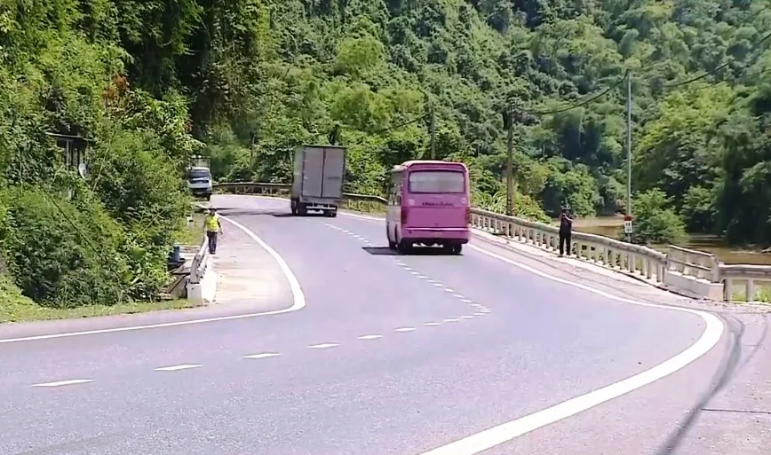 Hiệu quả xử l&yacute; điểm đen tr&ecirc;n Quốc lộ 3 - Ảnh 2.