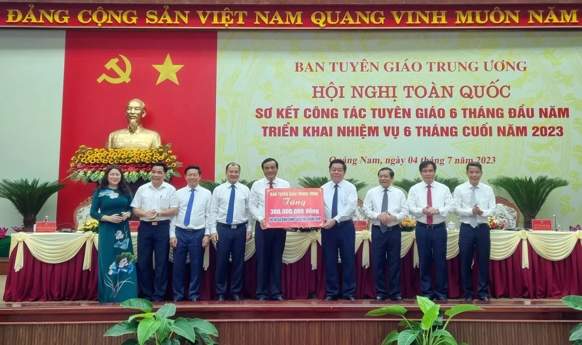 Công tác tuyên giáo tạo đồng thuận trong xã hội - Ảnh 1.