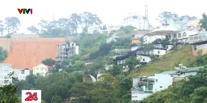 Đà Lạt sạt lở và vấn đề quản lý xây dựng - Ảnh 4.