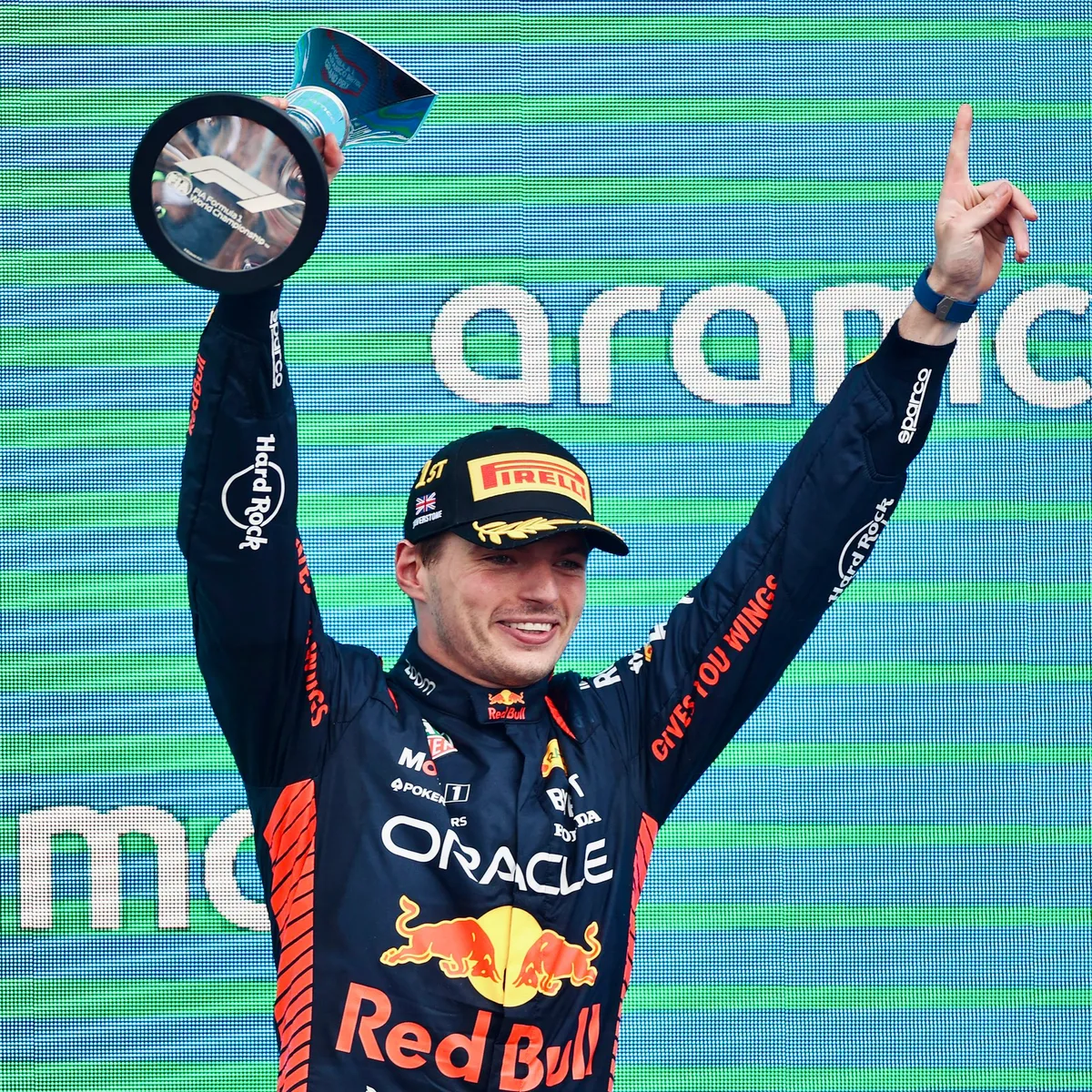 Max Verstappen giành chiến thắng ngoạn mục tại GP Anh - Ảnh 2. Max Verstappen giành chiến thắng ngoạn mục tại GP Anh - Ảnh 2.