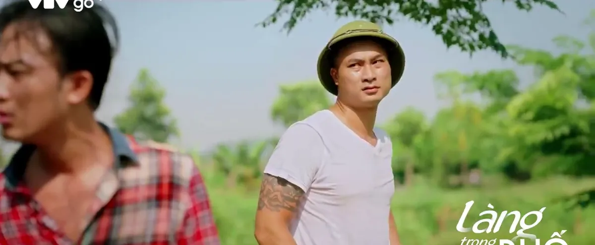 L&agrave;ng trong phố - Tập 2: Muốn khởi nghiệp lại, Mến - Hiếu lại bị x&uacute;c phạm - Ảnh 4.