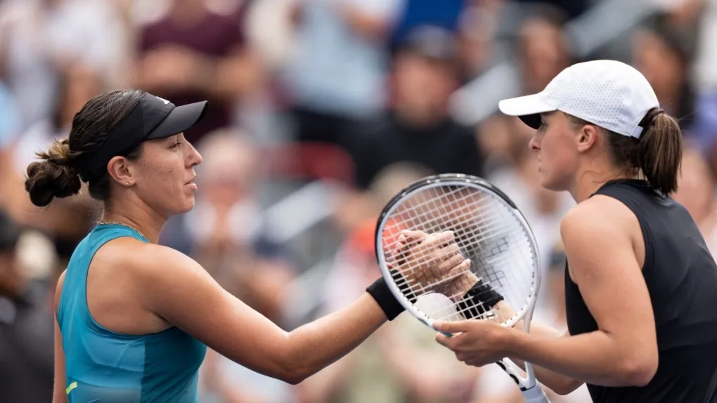 Jessica Pegula thắng ấn tượng trước Iga Swiatek tại bán kết Canada mở rộng - Ảnh 3. Jessica Pegula thắng ấn tượng trước Iga Swiatek tại bán kết Canada mở rộng - Ảnh 3.