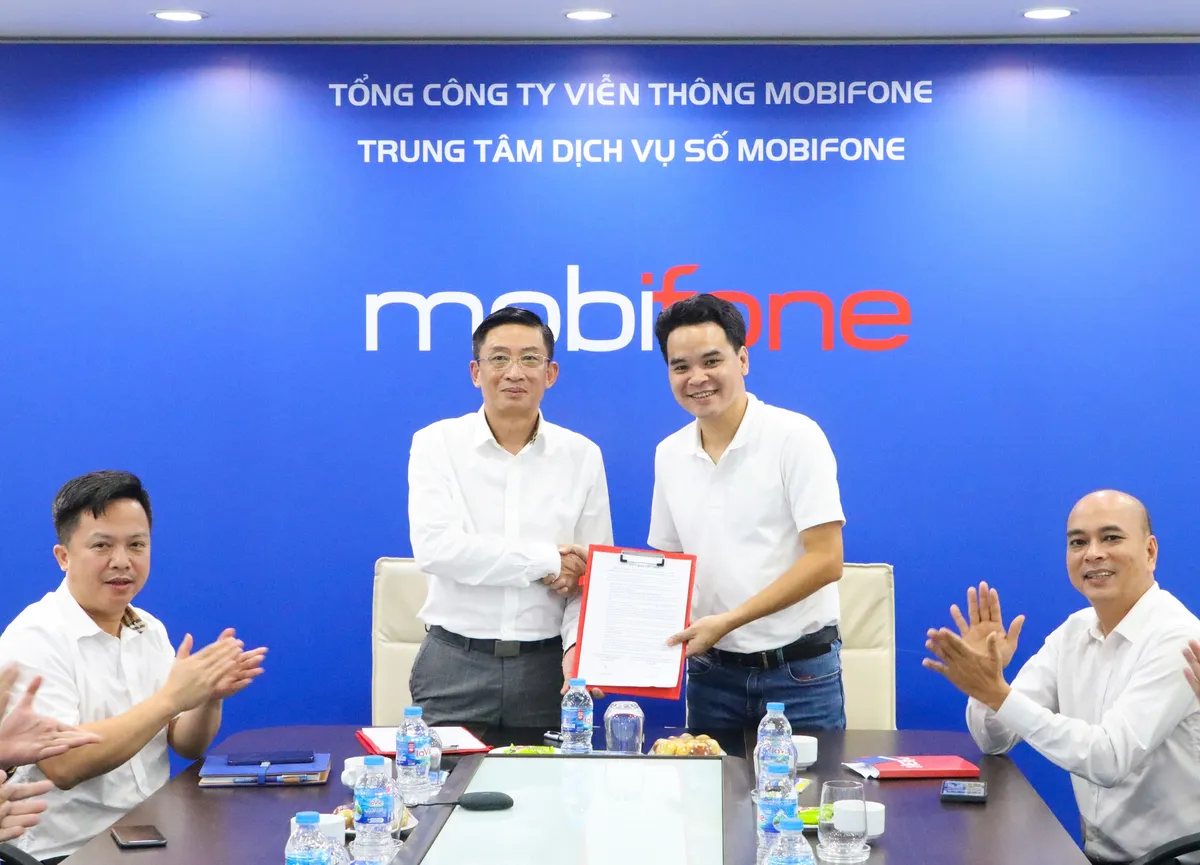 Edupia k&yacute; kết bi&ecirc;n bản hợp t&aacute;c chiến lược với MobiFone - Ảnh 1.
