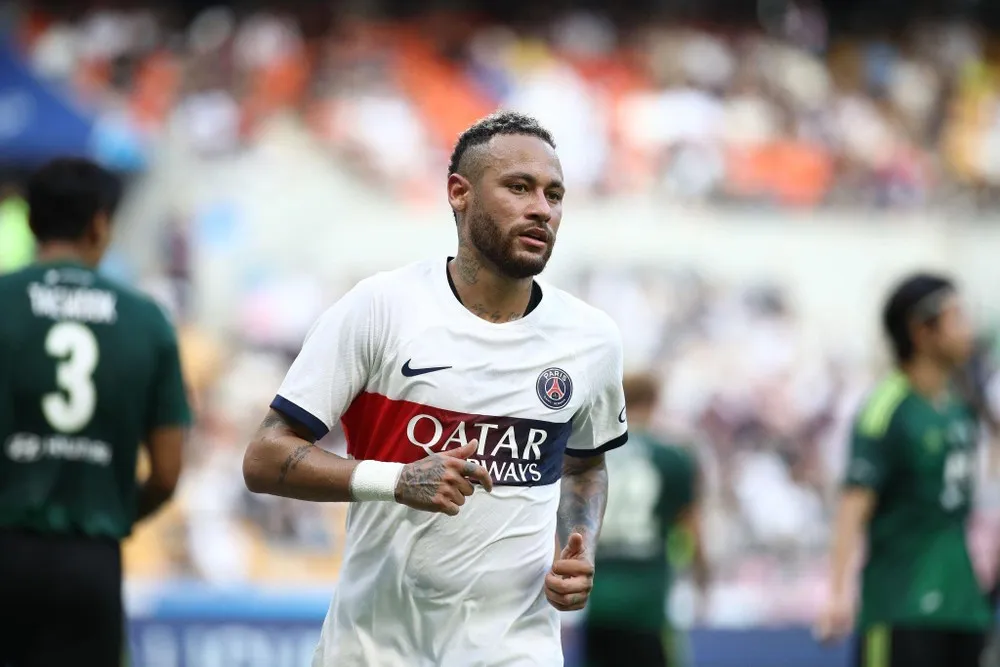Neymar sắp theo chân Ronaldo sang Saudi Arabia - Ảnh 1. Neymar sắp theo chân Ronaldo sang Saudi Arabia - Ảnh 1.