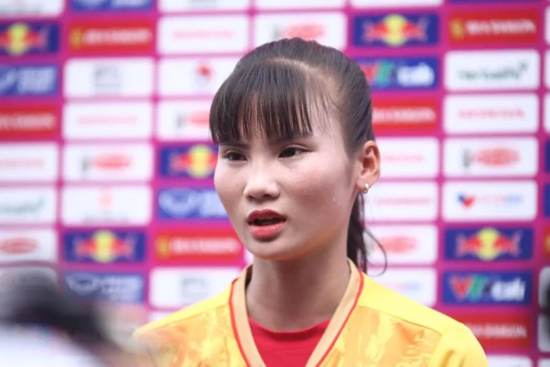 Tân binh của ĐT nữ Việt Nam bất ngờ trước cường độ tập luyện của đội - Ảnh 1. Tân binh của ĐT nữ Việt Nam bất ngờ trước cường độ tập luyện của đội - Ảnh 1.